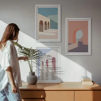 Cadre photo mural graphismes architecturaux aux tons pastel