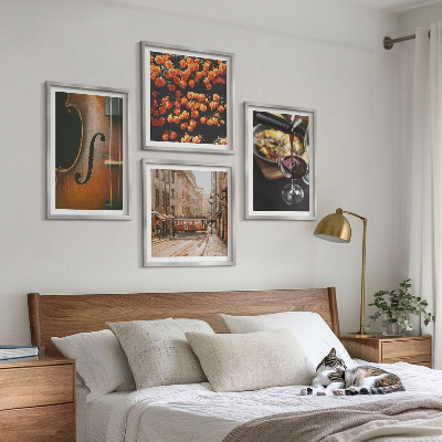 Mur de tableaux Fleurs vintage rue vin violon