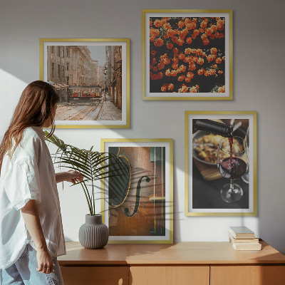 Mur de tableaux Fleurs vintage rue vin violon