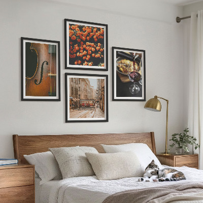 Mur de tableaux Fleurs vintage rue vin violon