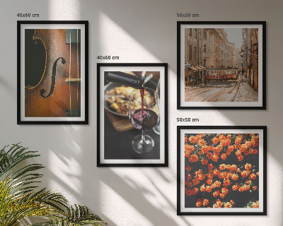 Mur de tableaux Fleurs vintage rue vin violon
