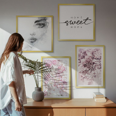 Polyptyque z cadres Pivoines, portrait d'une femme à la maison
