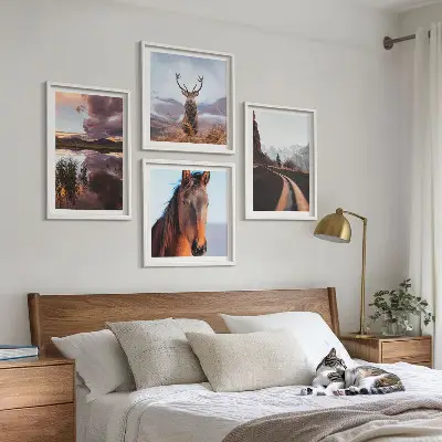 Ensemble de 4 tableaux paysages de montagne avec route à chevaux et rennes