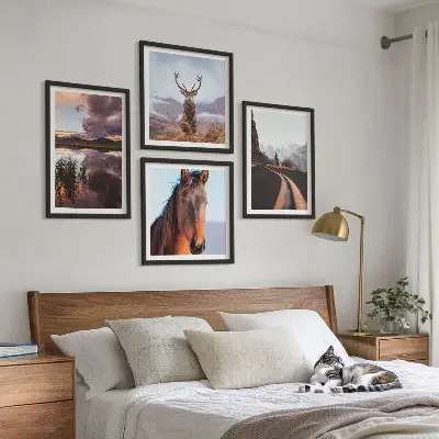 Ensemble de 4 tableaux paysages de montagne avec route à chevaux et rennes