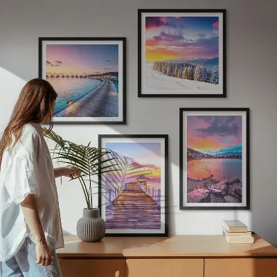 Ensemble de 4 tableaux représentant un paysage hivernal de montagne avec une jetée
