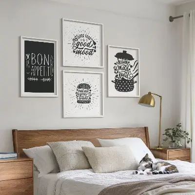 Mur de tableaux graphiques avec slogans culinaires et illustrations d'aliments