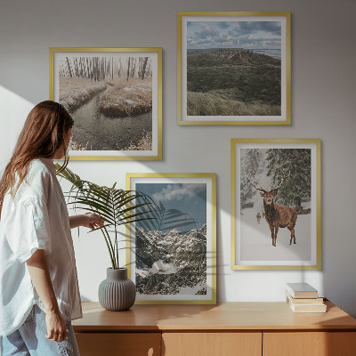 Ensemble de 4 tableaux Paysage de forêt de cerfs enneigés de montagne