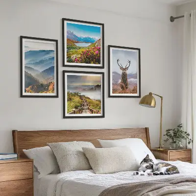 Ensemble de 4 tableaux représentant un paysage de lac avec montagnes et cerf