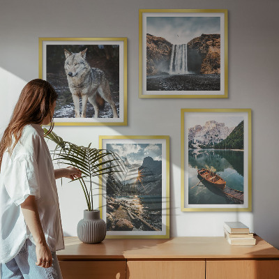 Ensemble de 4 tableaux Montagnes lacs cascade loup