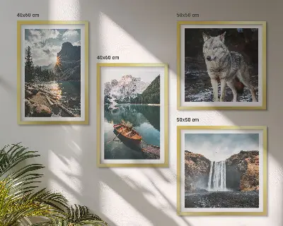 Ensemble de 4 tableaux montagnes, lacs, cascade et loup