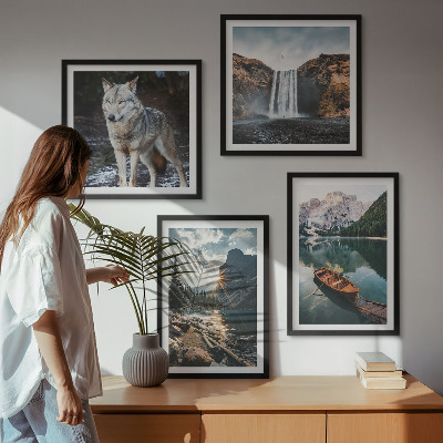Ensemble de 4 tableaux Montagnes lacs cascade loup