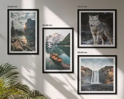Ensemble de 4 tableaux montagnes, lacs, cascade et loup