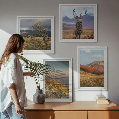 Mur de tableaux paysages de montagne et herbe à cerfs