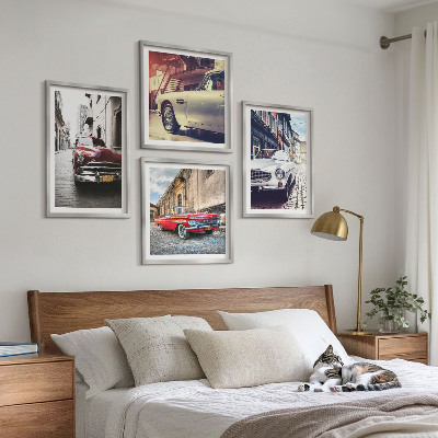 Ensemble de 4 tableaux Voitures classiques en ville