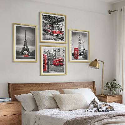 Ensemble de 4 tableaux Bus rouges en ville