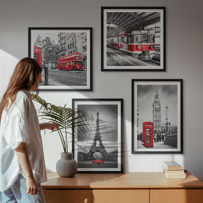 Ensemble de 4 tableaux Bus rouges en ville