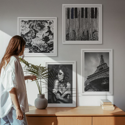 Polyptyque z cadres Portrait d'une femme avec une rose eiffel