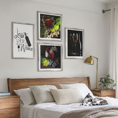 Ensemble de 4 tableaux Verres à vin avec raisins et inscription