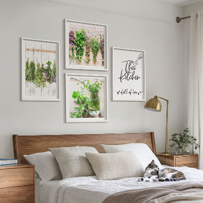Mur de tableaux Plantes aromatiques pour la cuisine en train de sécher