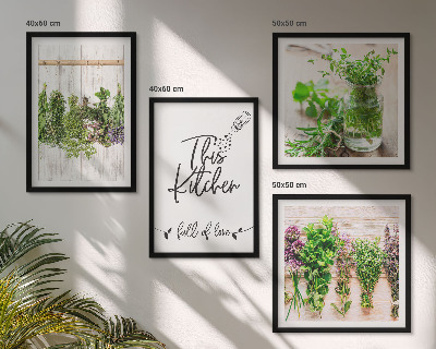 Mur de tableaux Plantes aromatiques pour la cuisine en train de sécher