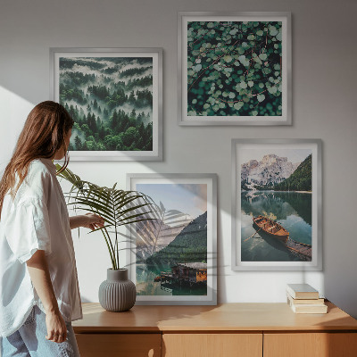 Mur de tableaux Brouillard de bateau sur un lac de montagne