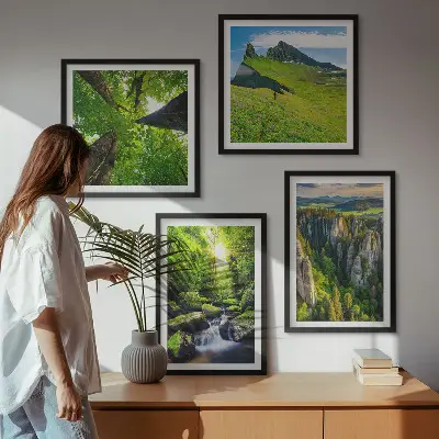 Ensemble de 4 tableaux montagnes vertes, cascade et forêt