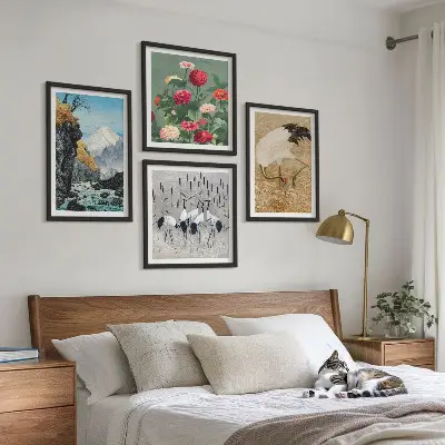 Ensemble de 4 tableaux motifs de montagnes, rivière, fleurs et grues