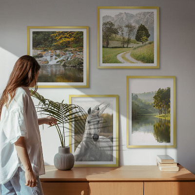 Ensemble de 4 tableaux Chevaux blancs nature de la rivière