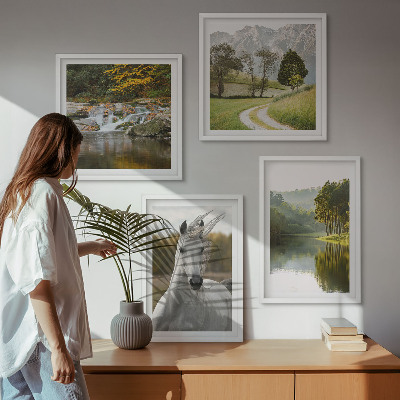 Ensemble de 4 tableaux Chevaux blancs nature de la rivière