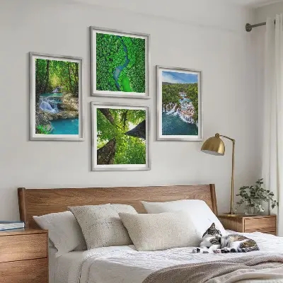 Mur de tableaux cascades d'eau en forêt verte