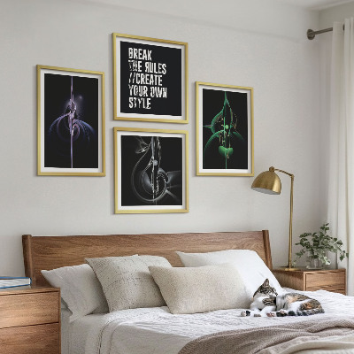 Mur de tableaux Motifs noirs abstraits