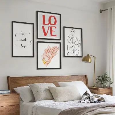 Mur de tableaux illustrations familiales et panneaux décoratifs pour la maison