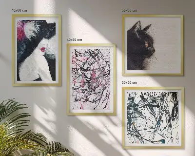Mur de tableaux motifs de peinture abstraite représentant des chats