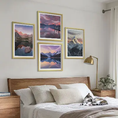 Polyptyque de 5 cadres avec paysages de montagne en arrière-plan