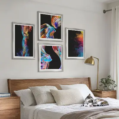 Ensemble de 4 tableaux représentant des abstractions colorées de visages et de formes