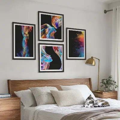 Ensemble de 4 tableaux représentant des abstractions colorées de visages et de formes