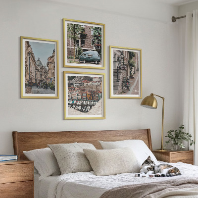 Mur de tableaux Vues de la ville sur les bâtiments