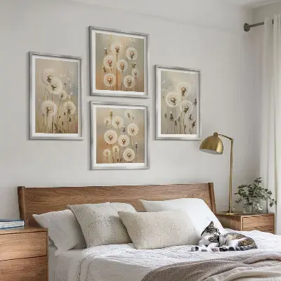 Ensemble de 4 tableaux représentant des pissenlits blancs sur fond clair