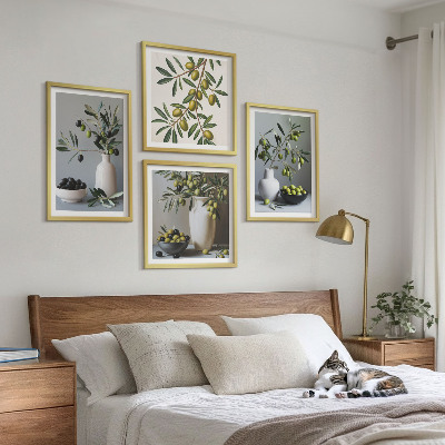 Ensemble de 4 tableaux Olives dans des vases aux couleurs discrètes