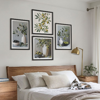 Ensemble de 4 tableaux Olives dans des vases aux couleurs discrètes