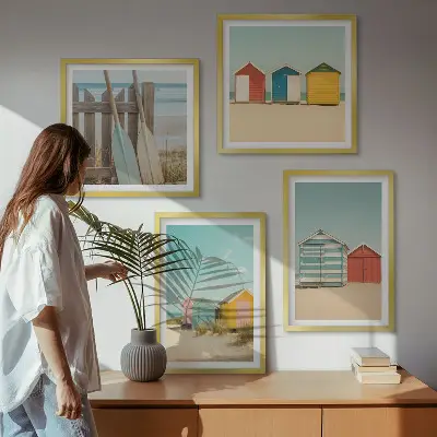 Mur de tableaux maisons colorées à la plage sous le soleil
