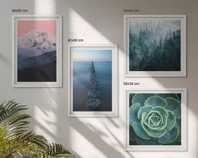 Polyptyque de 4 cadres montagnes sous un ciel rose avec de l'eau succulente
