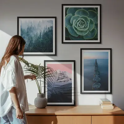 Polyptyque de 4 cadres montagnes sous un ciel rose avec de l'eau succulente