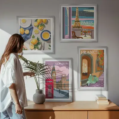 Mur de tableaux paysages urbains de Paris et Londres