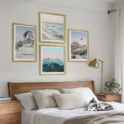 Ensemble de 4 tableaux Chevaux, mouvement, plage, phare, montagnes