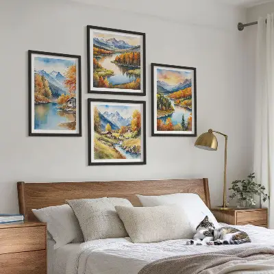 Ensemble de 4 tableaux représentant un chalet au bord de la rivière dans les montagnes en automne