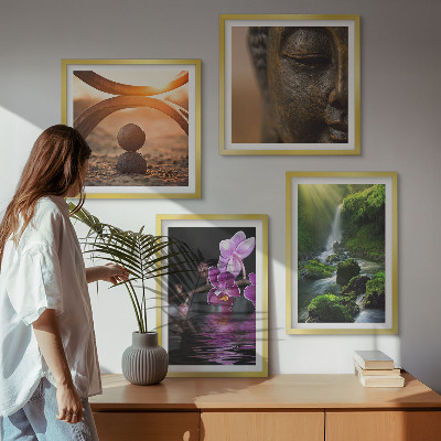 Mur de tableaux Fleurs dans l'eau de la cascade du bouddha