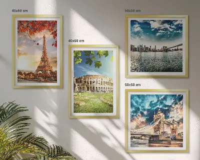 Ensemble de 4 tableaux représentant des monuments d'Europe aux couleurs chaudes