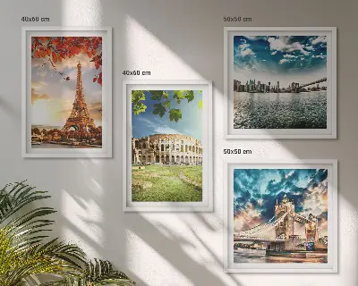 Ensemble de 4 tableaux représentant des monuments d'Europe aux couleurs chaudes