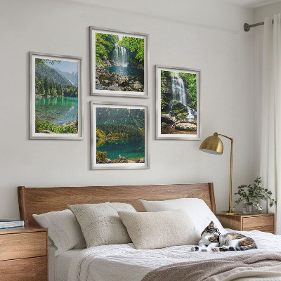 Ensemble de 4 tableaux Des cascades dans un cadre verdoyant